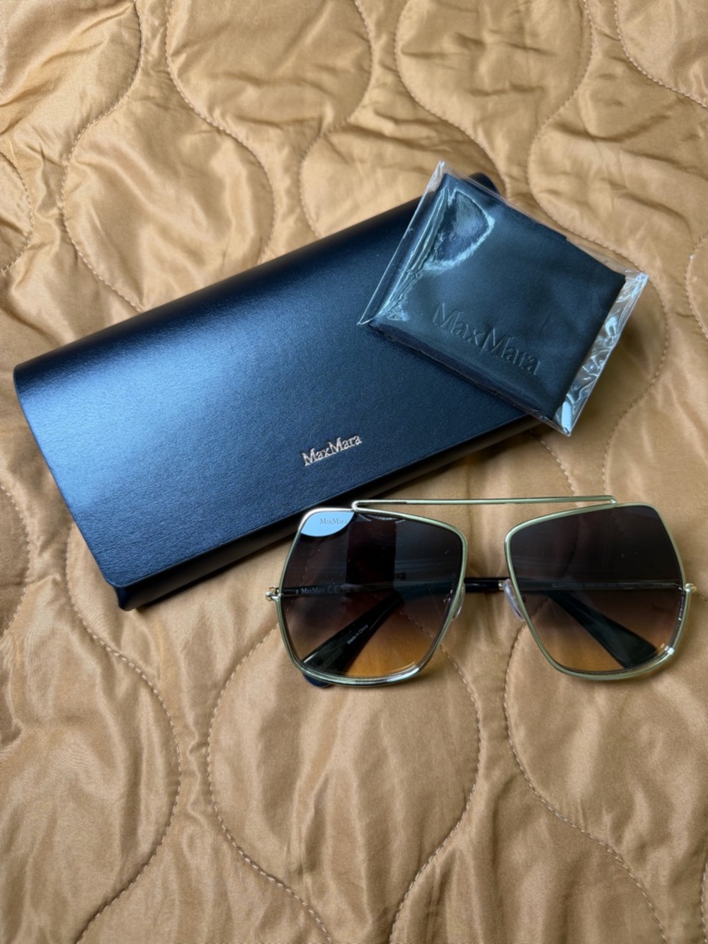 New MaxMara Elsa Petite MM0102 Sunglasses,Gold Frame with Brown Gradient Lenses